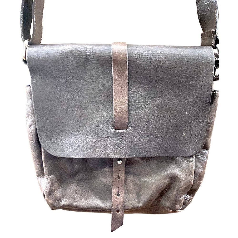 In Pell Dark Brown Courier Crossbody Handbag